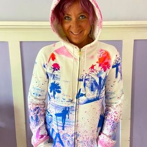 TNA Pacific Hoodie size medium. Limited edition and not made anymore.